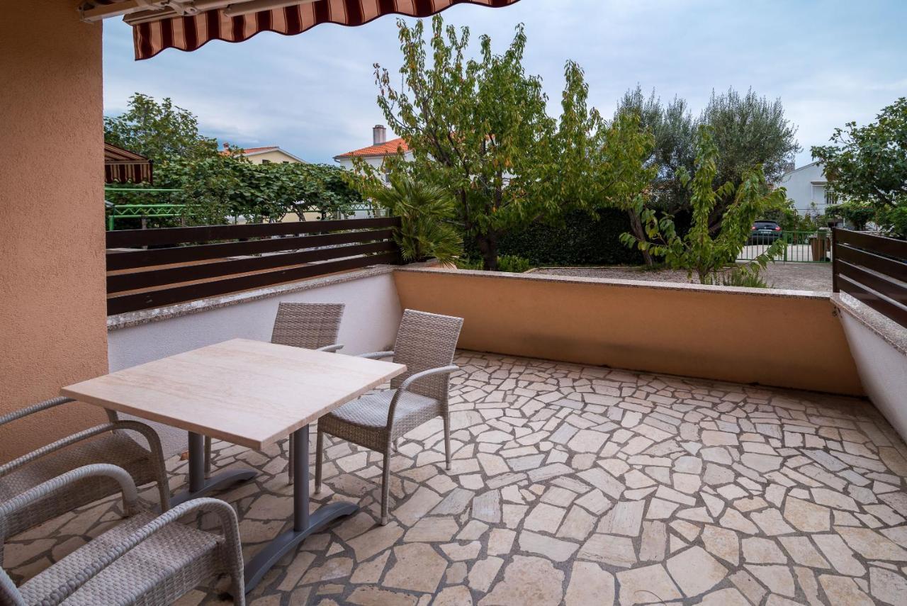 Apartments Karabaic Krk Krk Town Chambre photo